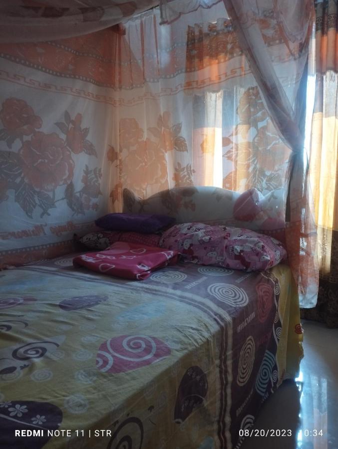 Hellsel Homestay Lamongan Zewnętrze zdjęcie